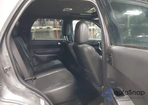 2011 Ford Escape Limited z USA, uszkodzony, nr VIN 1FMCU9EG9BKC67653